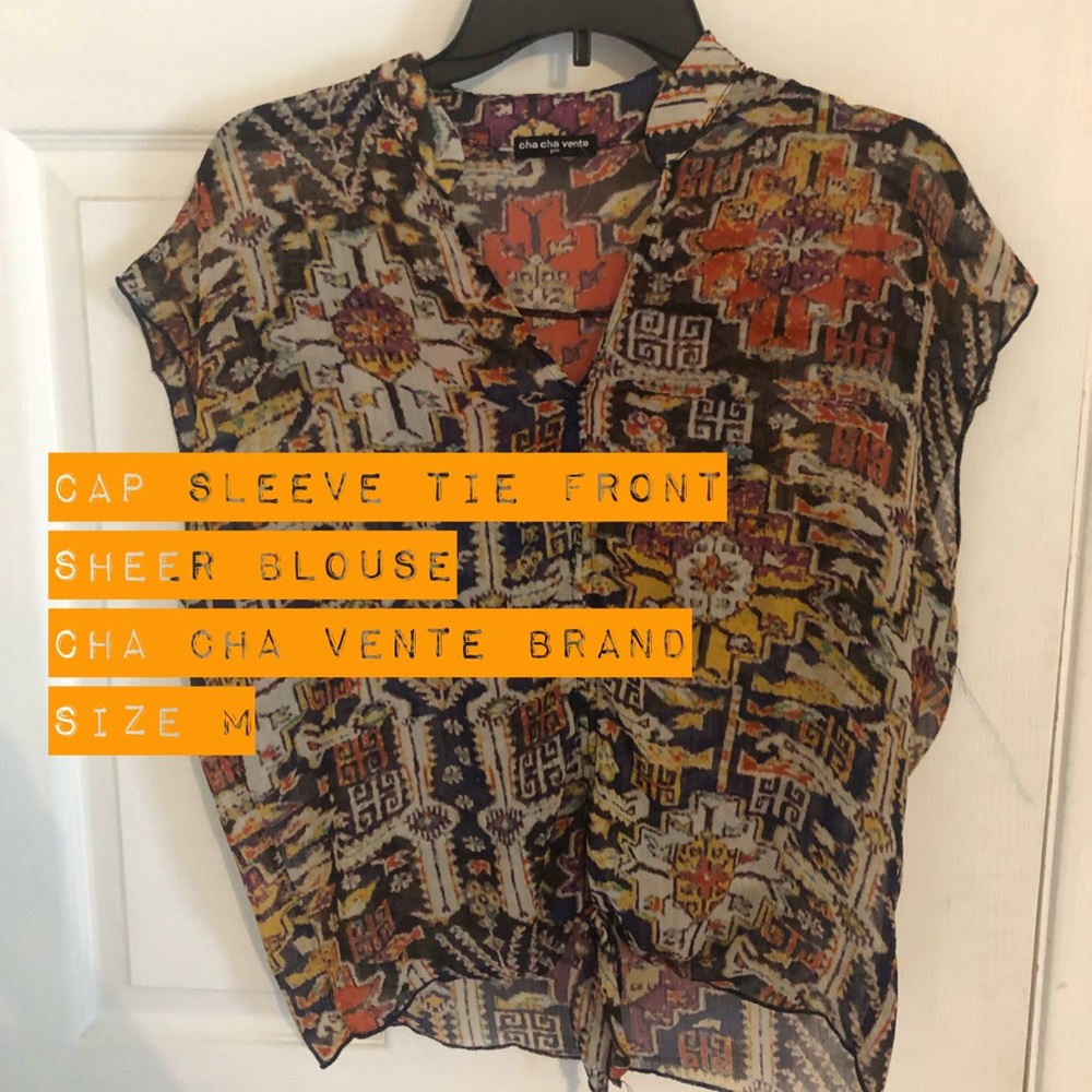 Cap sleeve tie front patterned blouse